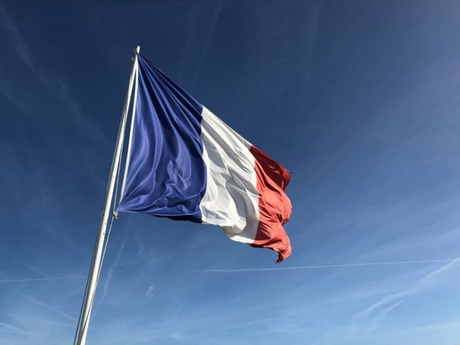 drapeau-francais